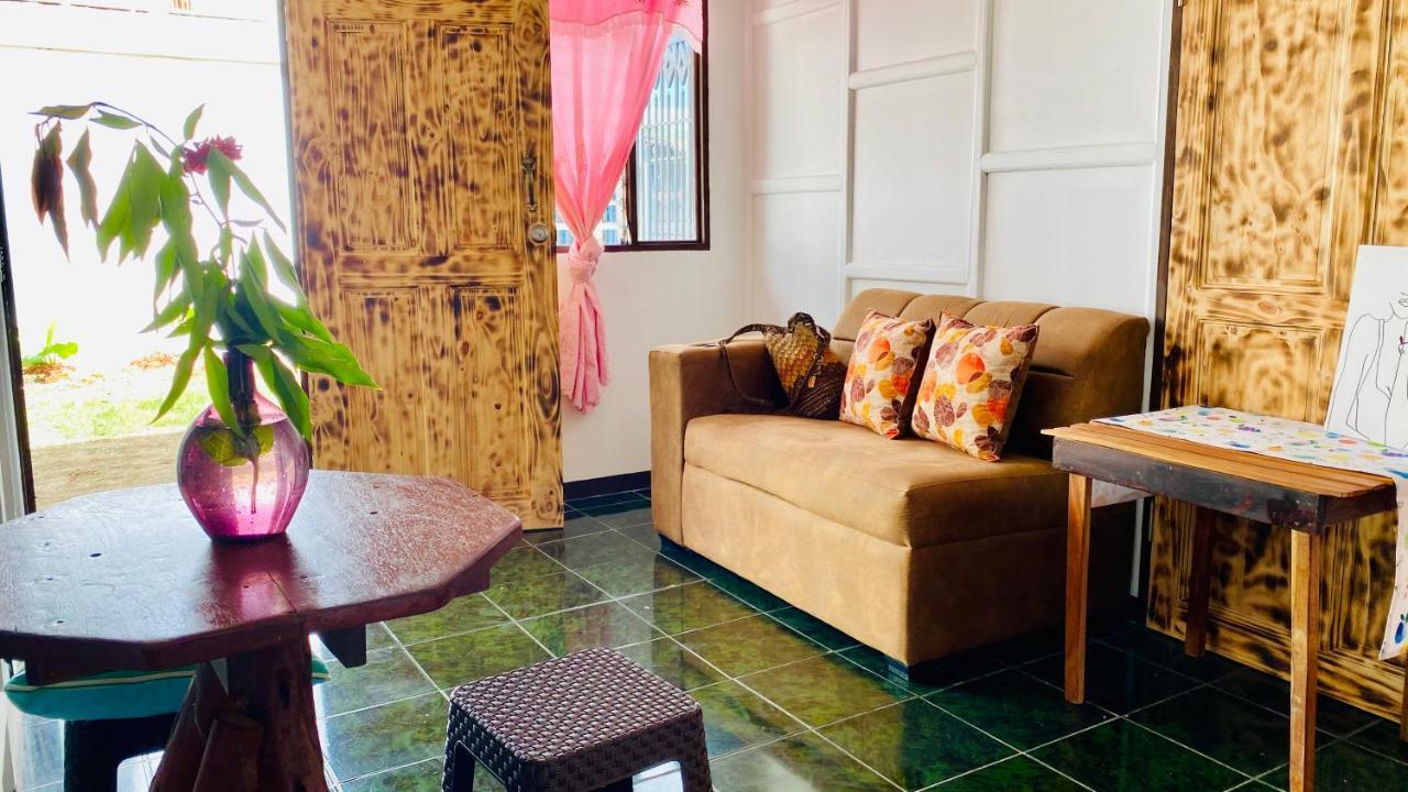 Nomada'S Digital Hostel Manuel Antonio Exterior photo
